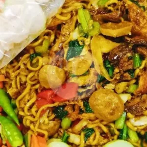 Mie Goreng Ayam Bakso