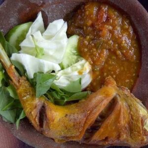 Lalapan Ayam Kampung Bakar / Goreng