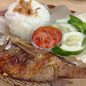 Lalapan Ikan Mujair