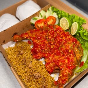 Ayam Geprek Mie Goreng + Nasi 4