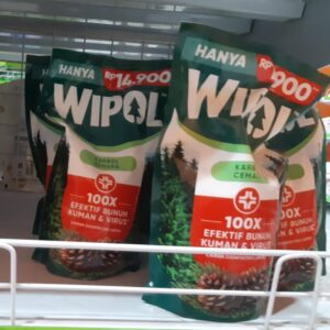 Wipol Karbol Cemara